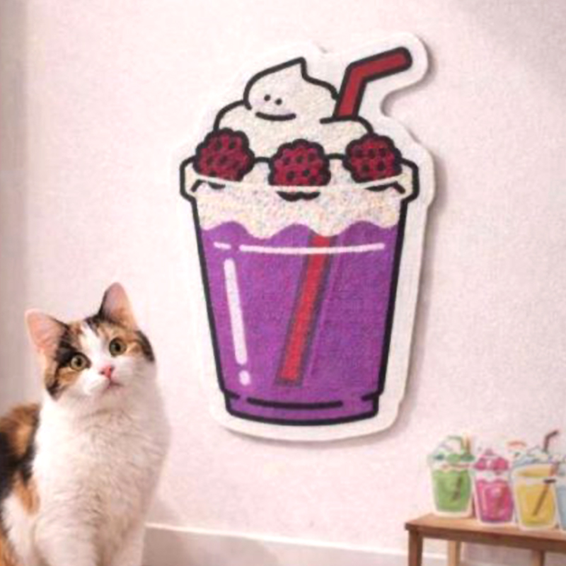DRUNK BUT HAPPY CAT SCRATCHER BERRY 45x60cm